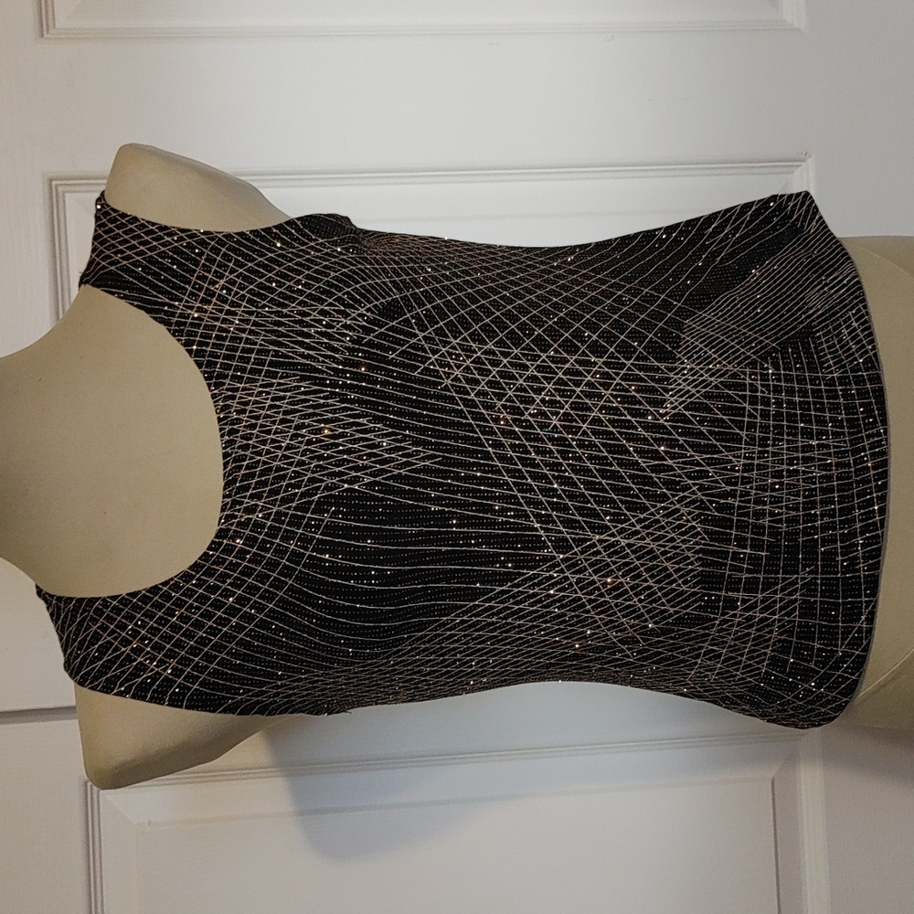 💫NWOT  Social Circles Top